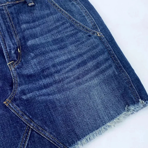NWT American Eagle AE Hi Rise Festival Mini Denim Skirt Raw Hem Dark Wash 2 - Picture 4 of 8